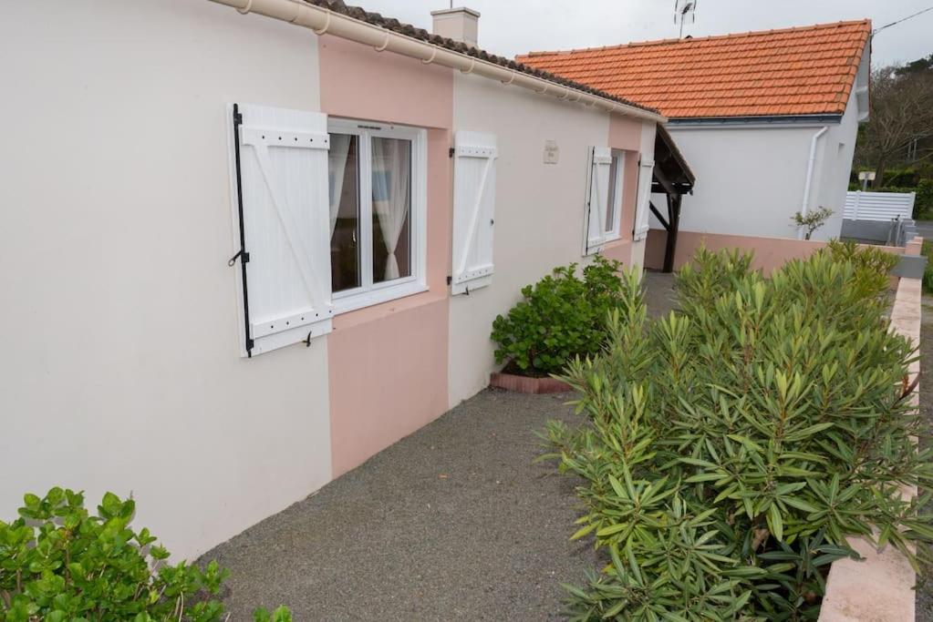 Jolie Maison Au Calme - 300m De La - Terrasse - Barbecue